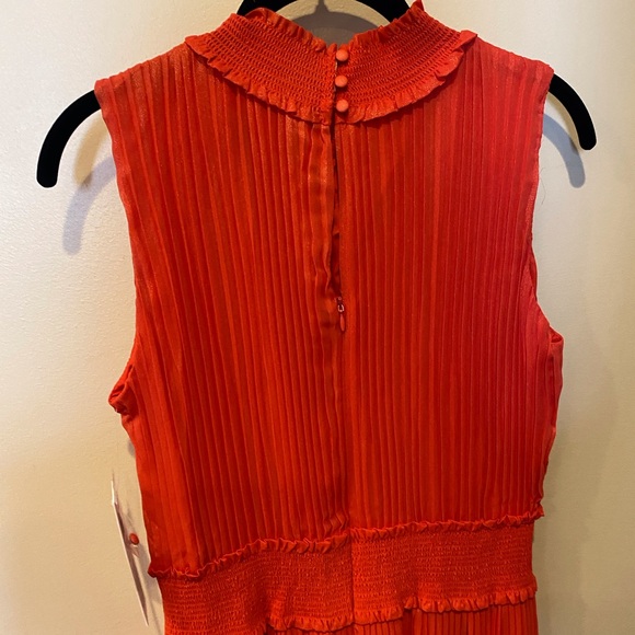 NWT Nanette LaPore pleated jumpsuit. Size 10 - Picture 4 of 5